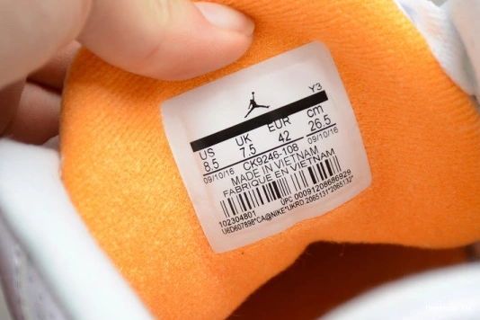 CK9246-108 CK9246-108 Orange 3 Air Jordan Retro Laser (W) 0528